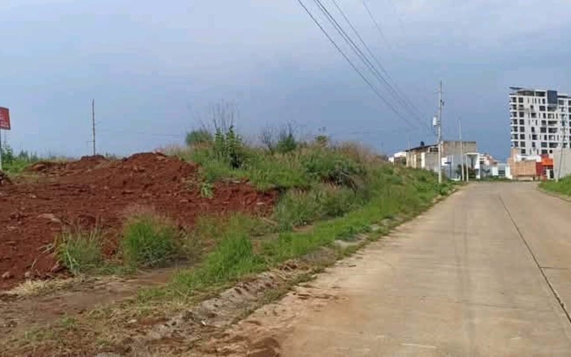 VENTA  DE LOTE UBICADO EN EL FRACCIONAMIENTO     EL GUADALUPE