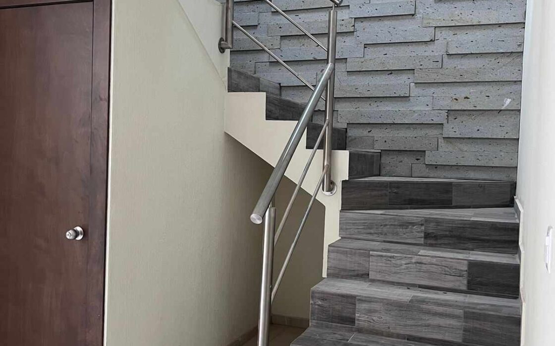 CASA FRACCIONAMIENTO REAL COLONIAS