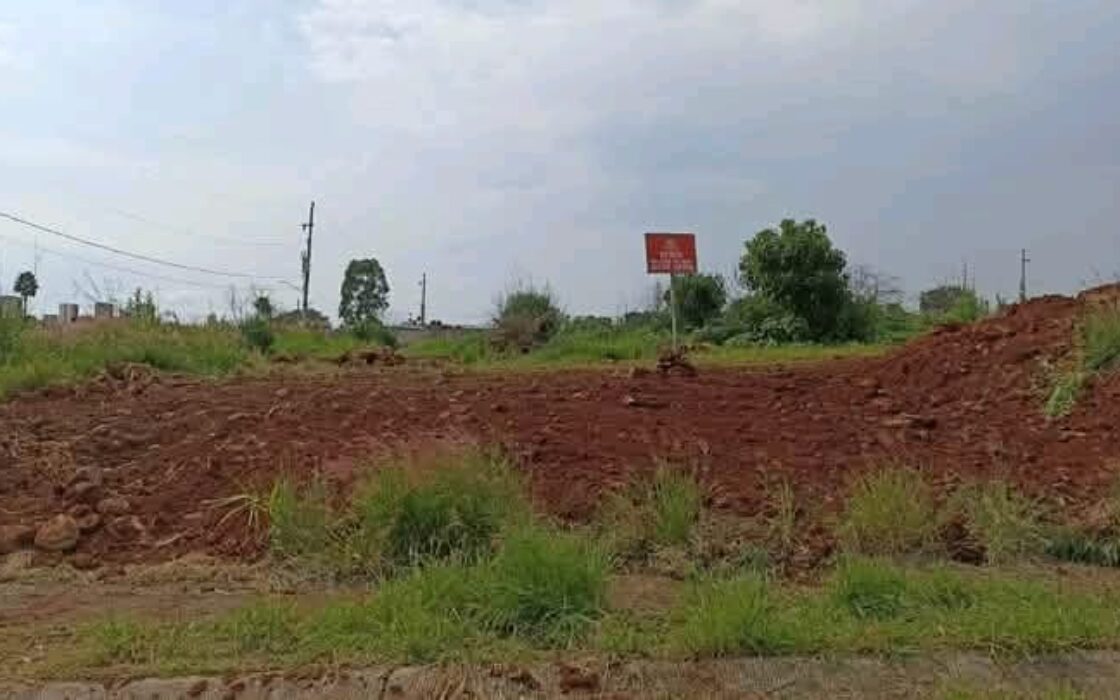 VENTA  DE LOTE UBICADO EN EL FRACCIONAMIENTO     EL GUADALUPE