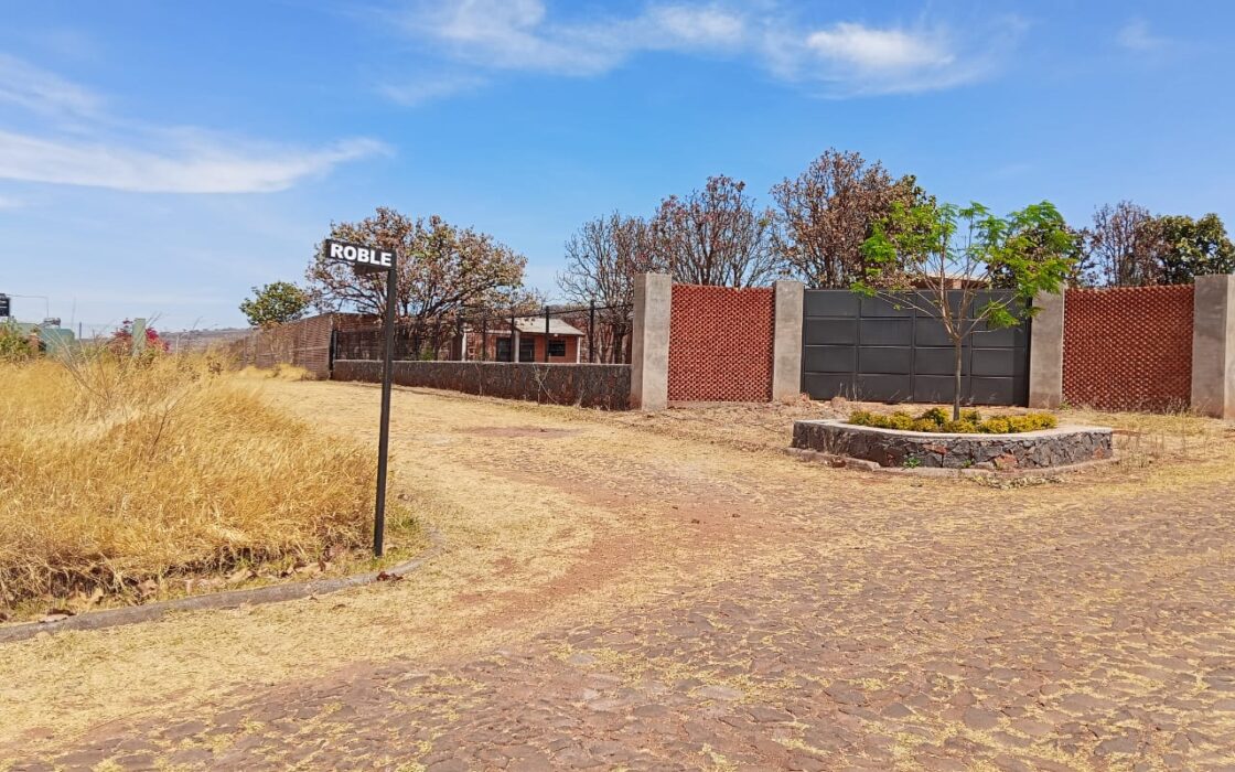 VENTA DE LOTE   FRACCIONAMIENTO RECIDENCIAL CAMPRESTRE PASEO DE LOS ENCINOS