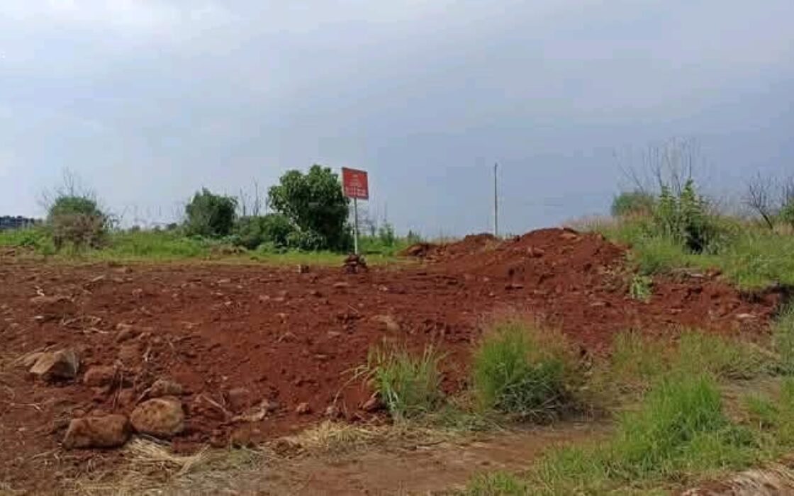VENTA  DE LOTE UBICADO EN EL FRACCIONAMIENTO     EL GUADALUPE